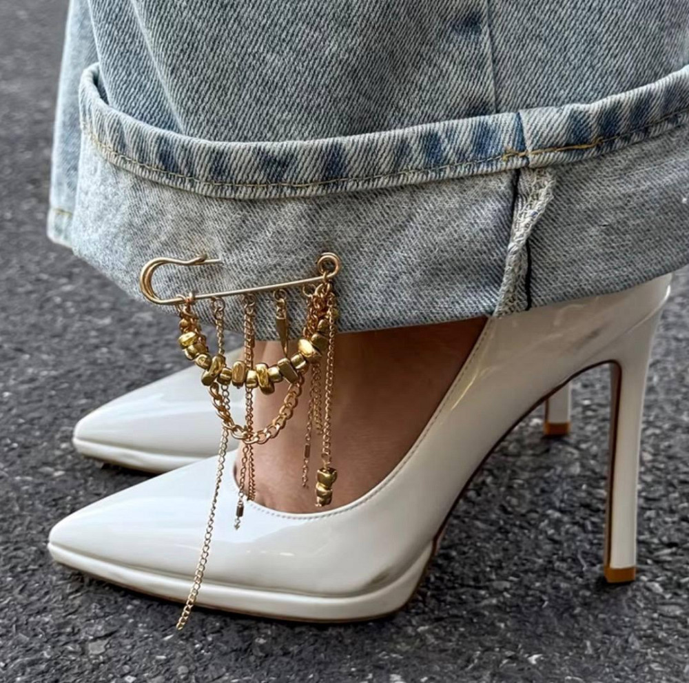 Брошь булавка с цепочками золотая декоративная на одежду аксессуар на пиджак стильное украшение Киев - изображение 3