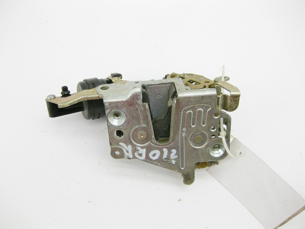 Mercedes-Benz  A2027300635 Замок задніх правих дверей C-Class W202 E-Class W210 Одеса - фото 2