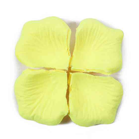 Штучні пелюстки троянд 100 штук 45 на 40 мм жовтий Київ