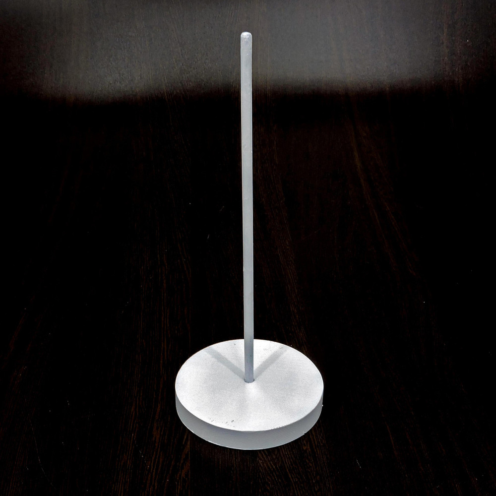 Подставка для кукол 