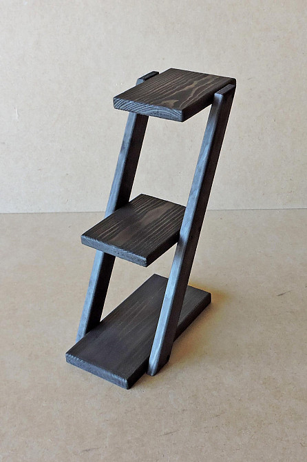 Подставка для цветов 