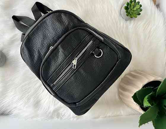 Рюкзак городской молодежный женский черный Киев