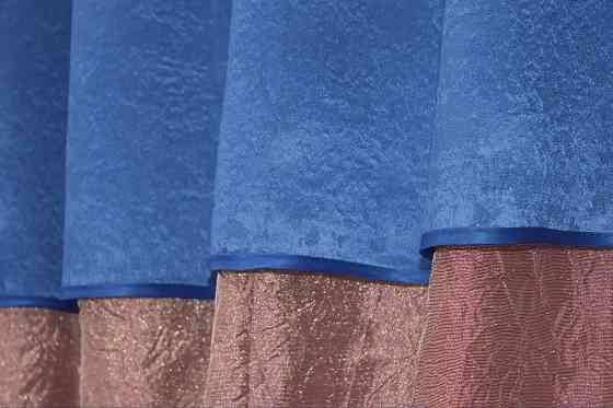 Кухонные шторы VR-Textil № 073к с ламбрекеном и подхватами розово-золотистый с синим 260х170 см (52-0379) Киев