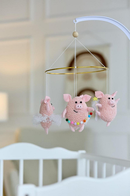 Дитячий мобіль на ліжечко для немовлят WoollyFox "Веселі свинки" Київ - фото 6