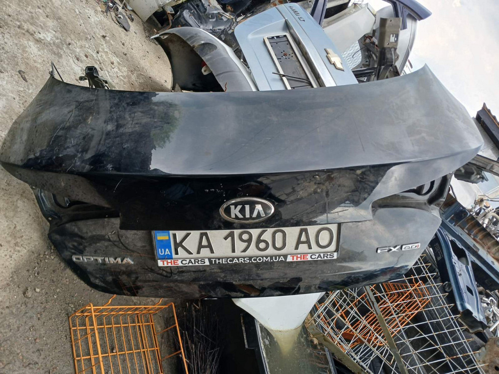 Крышка багажника для Kia Optima 2011–2015 годов. Киев - изображение 1