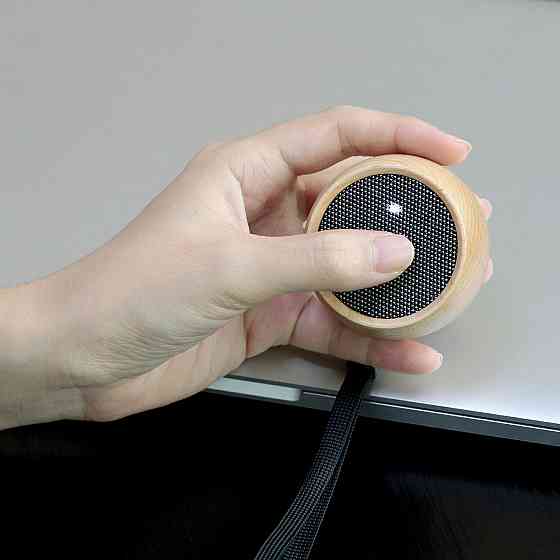 Блутуз-колонка "Tumbler Selfie" 3 Вата, дерево клен Рівне