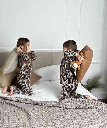 Дитяча піжамка із сатину Фенді Коричневий 154-158 Харків