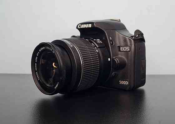 Дзеркальний фотоапарат Canon D500 + kit об'єктив 18-55 + сумка + 64GB Клевань