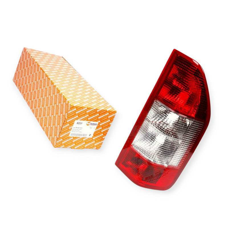 Ліхтар Sprer CDI (00-06) задній правий R Mercedes-Benz Мукачево - фото 1