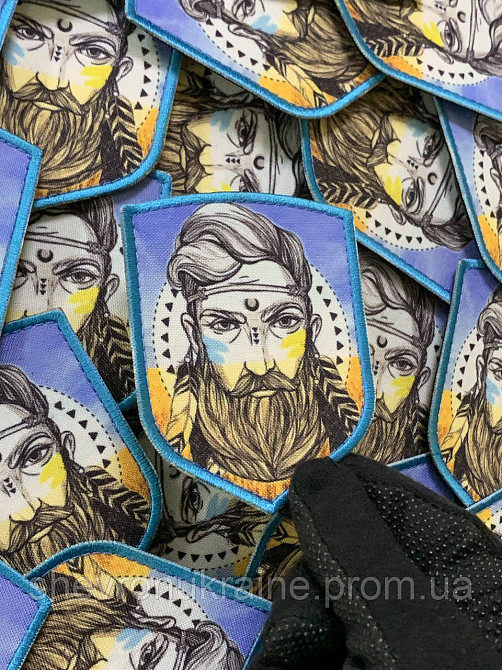 Друкований шеврон Українець (Форма щит. На липучці) Розмір 9x7см Київ - фото 4