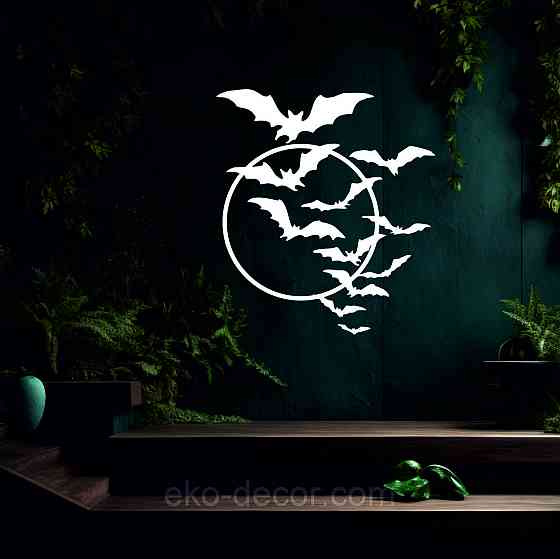 Декоративне настінне Панно «Кажани», Декор на стіну 70*62 см, Білий Київ