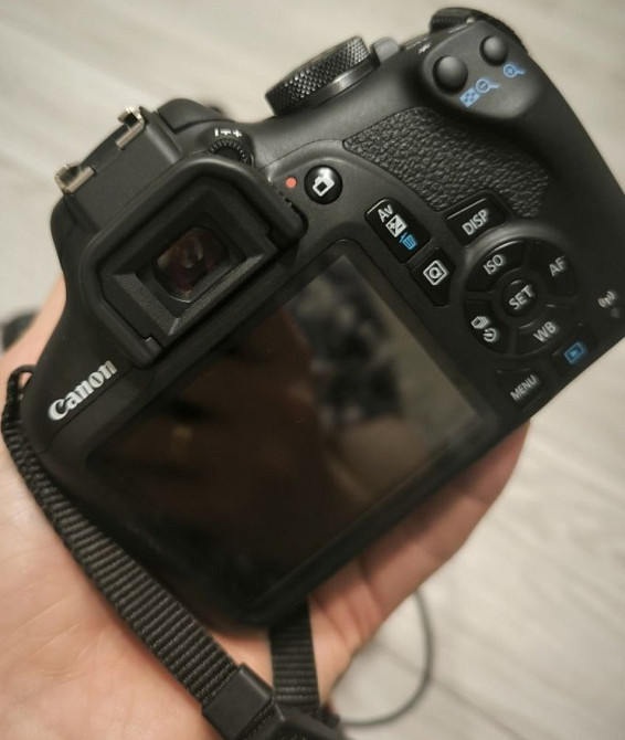 Фотоаппарат Canon EOS 2000D BK 18-55mm. DC III Киев - изображение 4