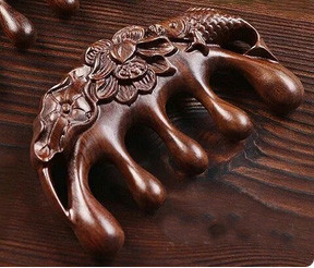 Массажер гребень для головы сандаловый Киев - изображение 1