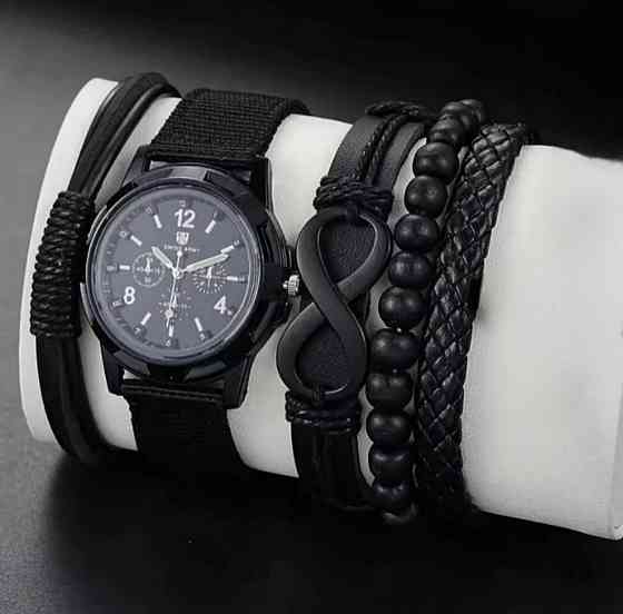 Подарунковий набір для чоловіків наручний годинник з 4 браслетами чорний Київ