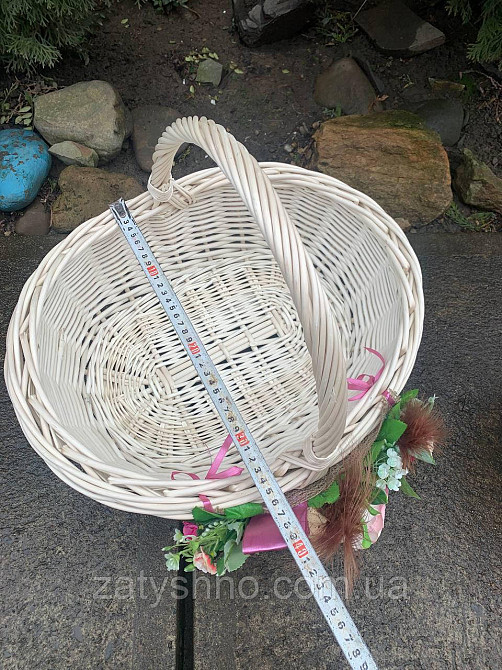 Кошик дерев'яний, плетений з лози, з прикрасою Київ - фото 2