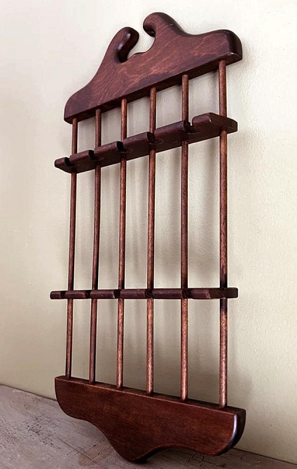 Полка для коллекции ложек 