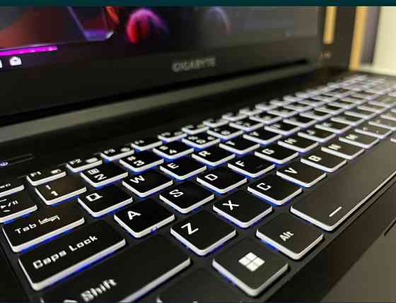 Ноутбук: Gigabyte A7 17.3 " Ryzen 7 5800H , RTX 3060, 130W, 144Hz. SSD1TB RAM16GB. Київ