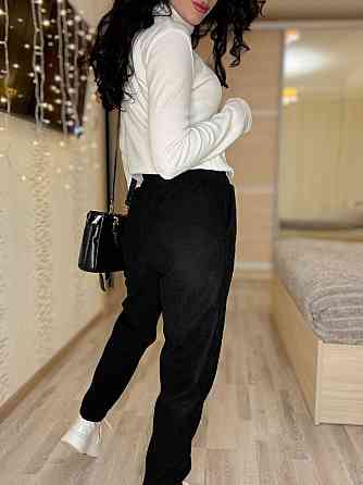 Женские утепленные брюки мом из вельвета на плотном флисе Черный, 50/52 Одесса