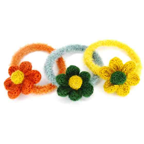 Резинка для волос вязаная 