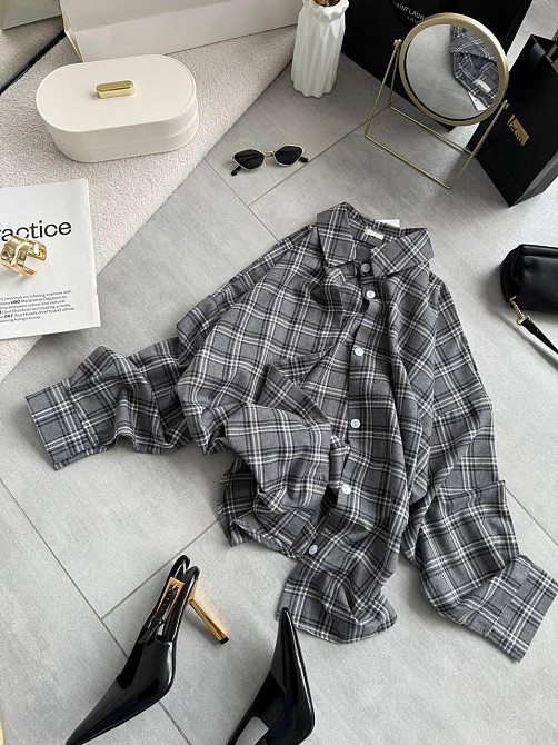 Женская трендовая оверсайз рубашка в клетку костюмный тиар Одесса - изображение 1