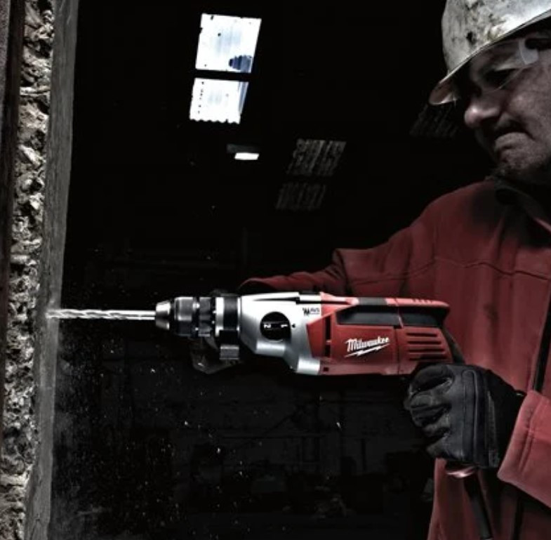 Дриль з ударом двошвидкісний MILWAUKEE, PD2E 24 R, 1020Вт (60Нм) (бічна рукоять, HDкейс) Одеса - фото 4