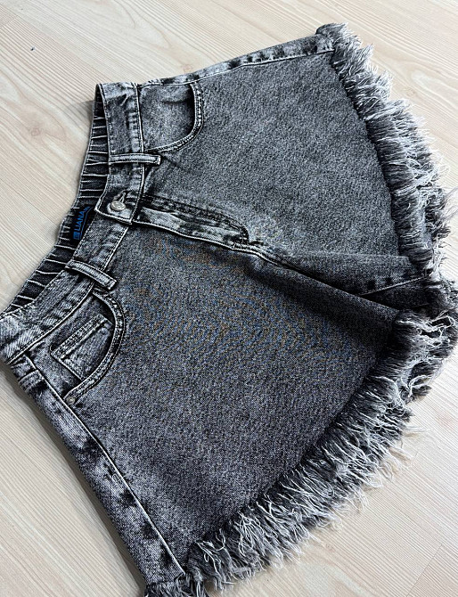 Шорти жіночі джинсові Liana 4-040 короткі розкльошені з бахромою великі розміри чорні, чорний, 31, 31, 85 см Київ - фото 18