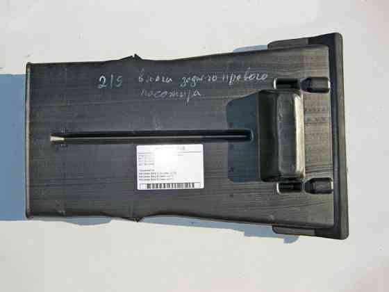 Mercedes-Benz  A2118310545 Повітряник у ноги задніх пасажирів E-Class W211 CLS C219 Одеса