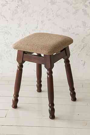 Табурет Т1, горіх Киев