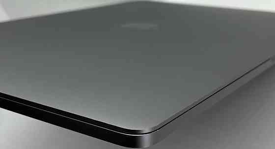 Ноутбук: Apple MacBook Pro Retina 15.4" (2017) Core i7 3.1GHz. 16Gb. SSD512Gb. Київ