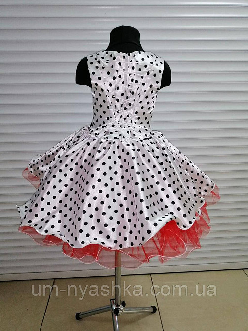 Нежное нарядное платье 