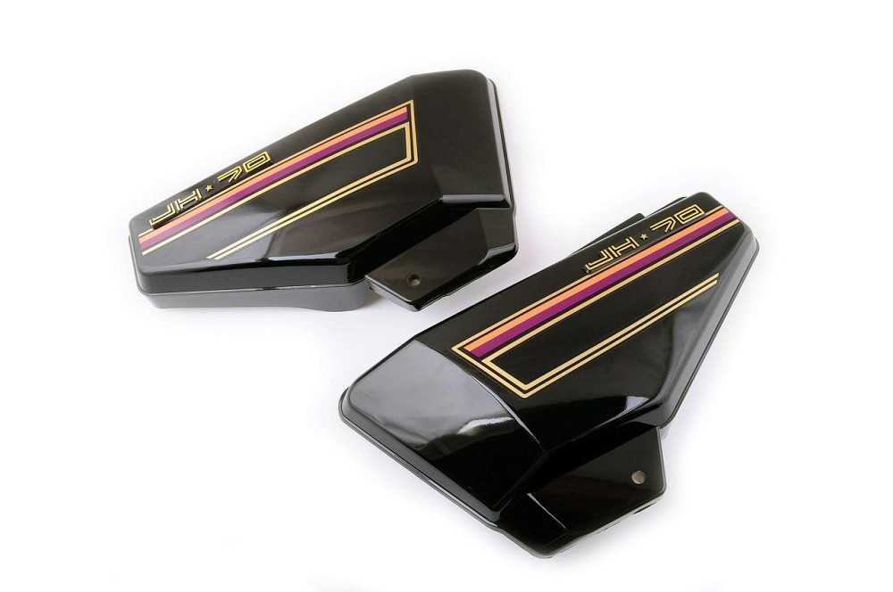 Пластик мотоцикл Альфа бічна пара на бардачок (чорні) Мукачево - фото 1