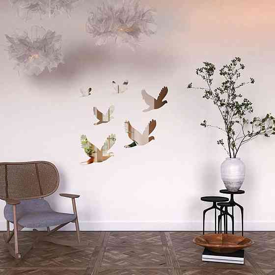 Зеркальный настенный декор 