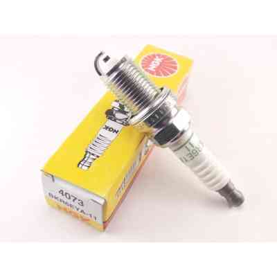 Свеча зажигания NGK 4073 BKR6EYA-11 Винница