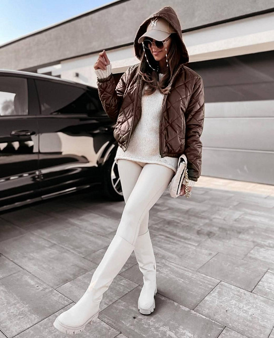 Женская короткая куртка с капюшоном водоотталкивающая плащевка с утеплением силикон Шоколад, 54/56 Одесса - изображение 3