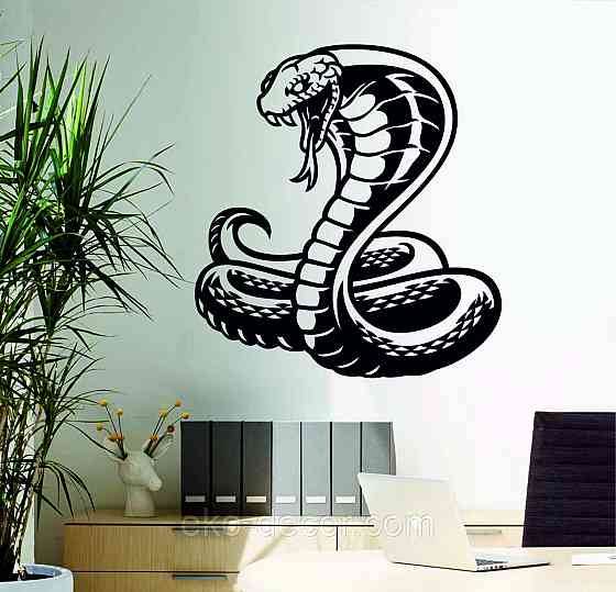 Декоративне настінне Панно «Кора», Декор на стіну 70*65 см, Чорний Київ