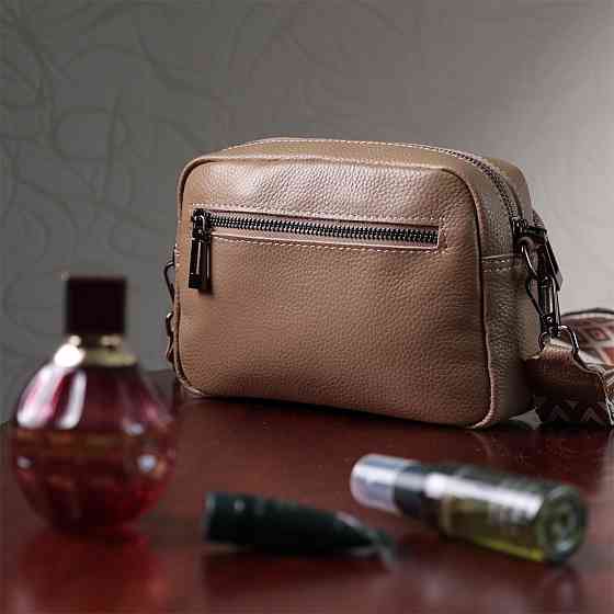 Практичная женская сумка с накладным карманом из натуральной кожи Vintage 22638 Бежевая Киев