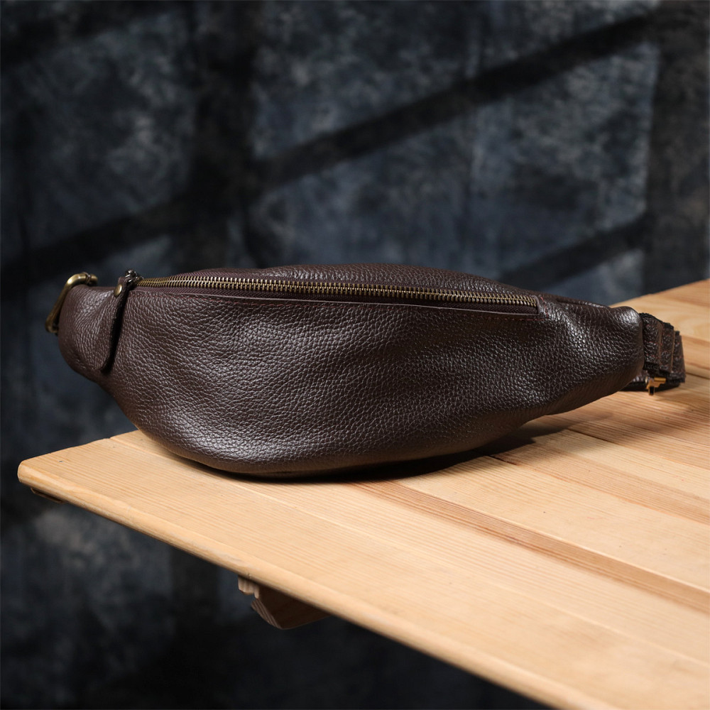 Стильная сумка бананка из зернистой натуральной кожи Shvigel 23146 Коричневый Киев - изображение 9