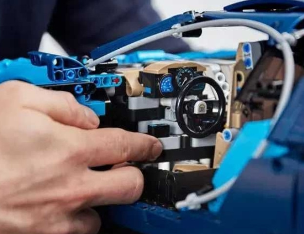 Конструктор Bugatti Chiron (42083)- 3599 деталів сумісний з Lego. Харків - фото 2