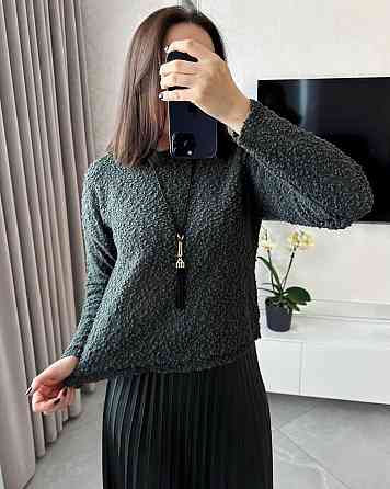 Женский уютный свитер свободного кроя хлопок 40%, полиэстер 60% Графит Одесса