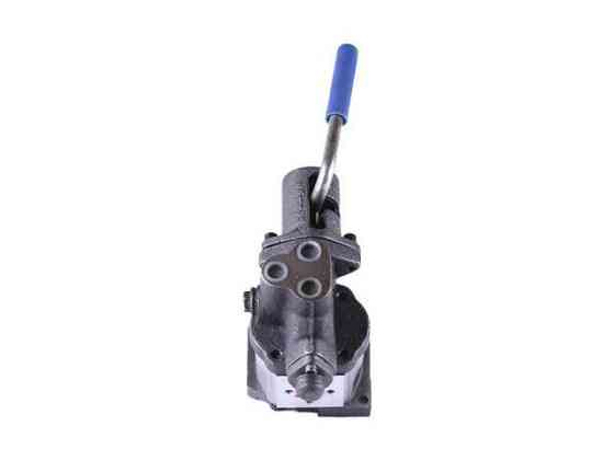 Насос гідравлічний з розподільником (плавальний режим) Мукачево