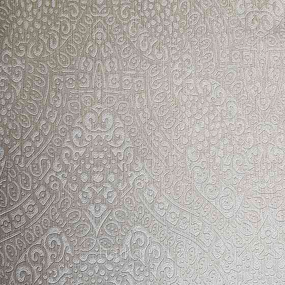 Шпалери метрові вінілові на флізелін Yuanlong Samsara східний стиль вензелі завитки бежеві сріблясті 3д Київ