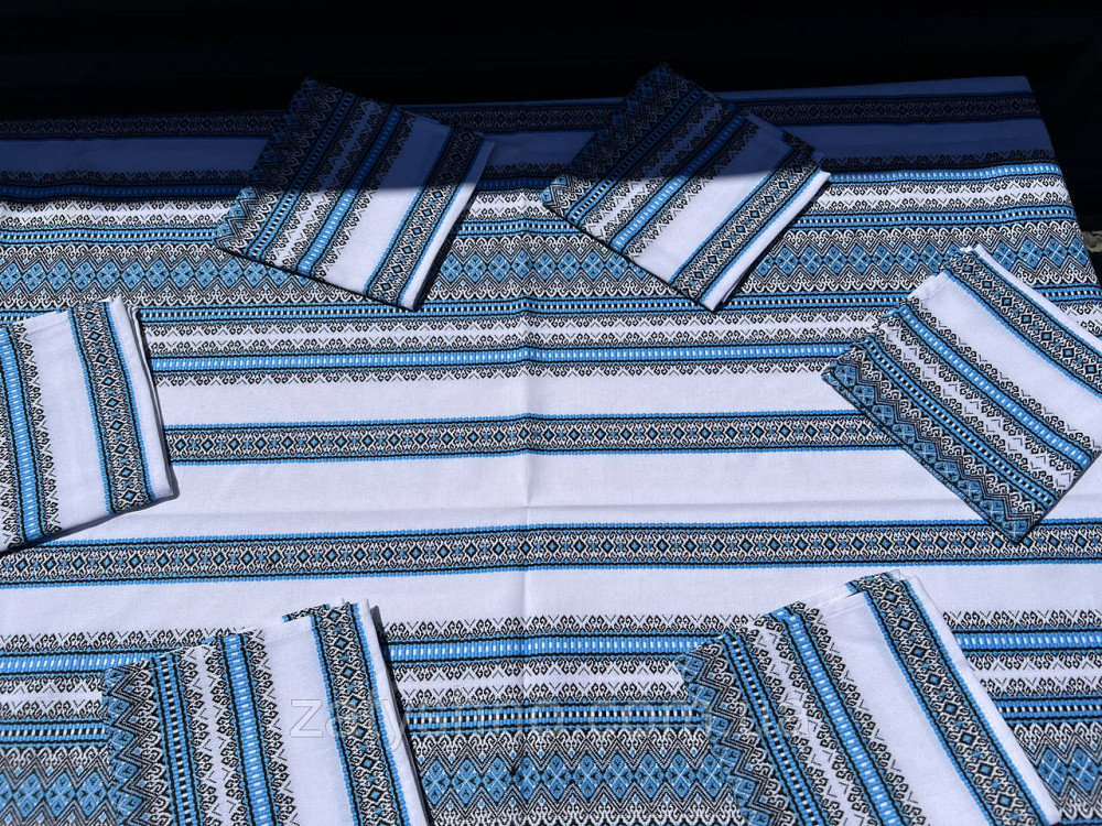 Вишита скатертина блакитна з серветками Київ - фото 1