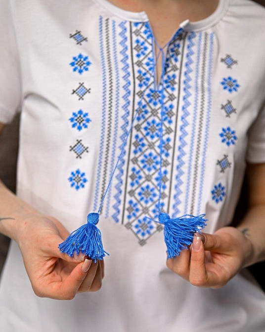 Женская футболка вышиванка  бело-синяя ПП7434 Одесса - изображение 6