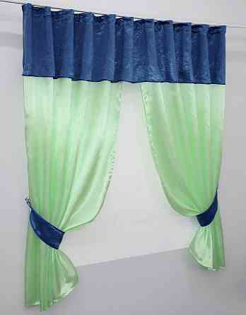 Кухонные шторы VR-Textil № 073к с ламбрекеном и подхватами салатовый с синим 270х170 см (52-0271) Киев