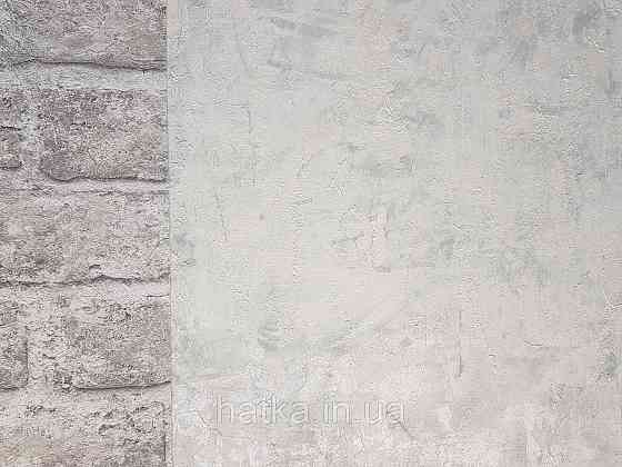 Шпалери вінілові на флізеліні Grandeco Anastasia метрові під штукатурку під бетон зелені білі зі сріблом Київ