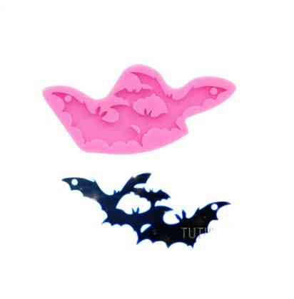Молд силиконовый Летучие мыши 77 на 30 мм розовый Киев