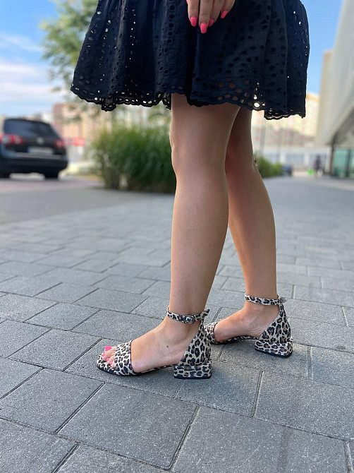KATI SHOES Босоніжки жіночі леопардові світлі KATI SHOES 231, натуральна шкіра / Шкіряні босоні Коломия - фото 1