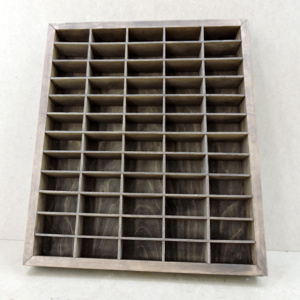 Стеллаж для игрушечных машинок 