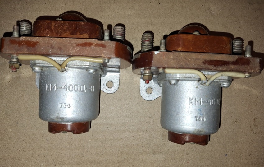 Контактор КМ-400Д-В Сумы - изображение 1