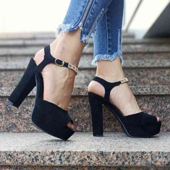 Жіночі Чорні Босоніжки на Каблуці Замшеві Модельні (розміри: 39,40) — 4-7 Дніпро